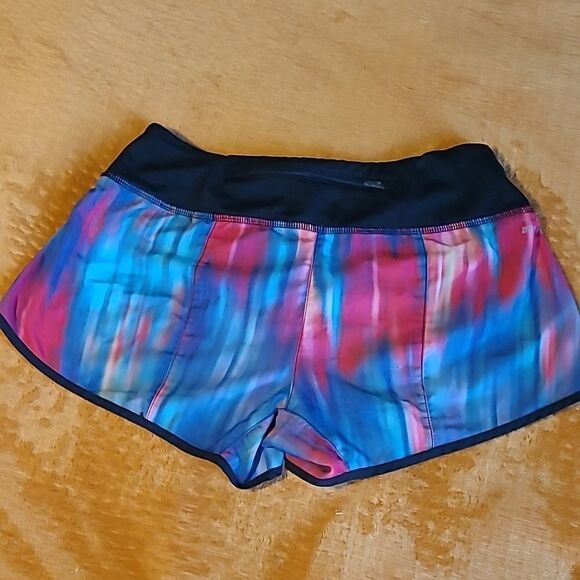Nike Dri-Fit Running Shorts - Women's XS - Multi coloured/ Rainbow/Watercolor - Picture 4 of 9